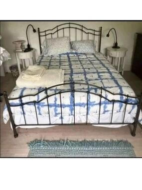 Blue And White Batik Queen Size Duvet Cover With 2 Pillow Shams Or Covers